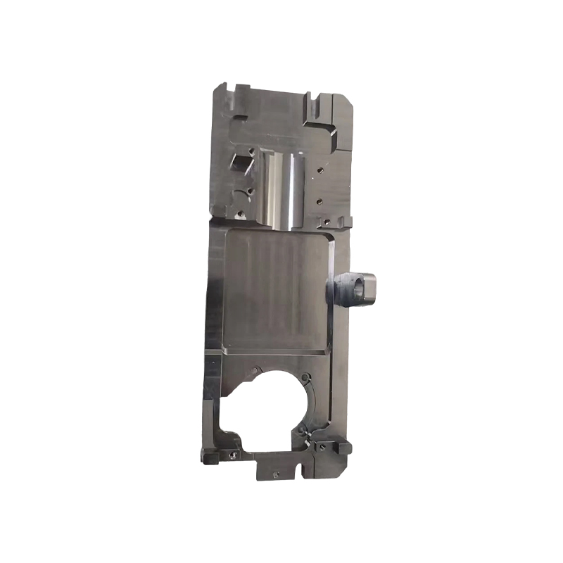 How to achieve efficient and precise connection of multiple processes in precision aviation parts processing?